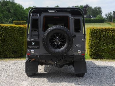 Land Rover Defender 110  - 6