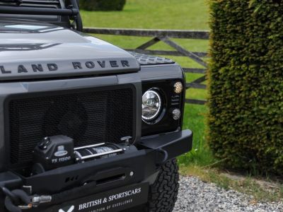 Land Rover Defender 110  - 21