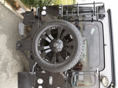 Land Rover Defender 110 2.5 Td5 SW SE  - 4