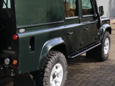 Land Rover Defender 110 5 door 2495cc 4 cilinder 122 bhp TD5  - 7