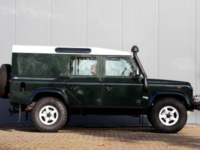 Land Rover Defender 110 5 door 2495cc 4 cilinder 122 bhp TD5  - 8