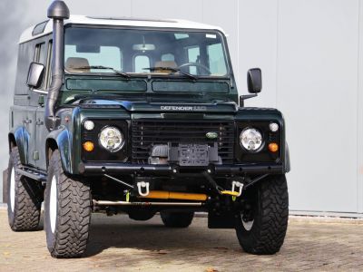 Land Rover Defender 110 5 door 2495cc 4 cilinder 122 bhp TD5  - 13