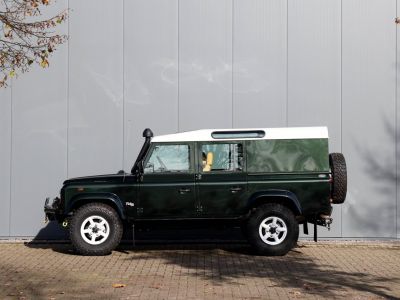 Land Rover Defender 110 5 door 2495cc 4 cilinder 122 bhp TD5  - 22