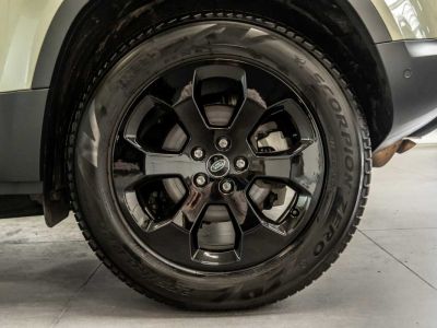 Land Rover Defender 110 D250 SE Trekhaak Panodak Black Pack 360°  - 48