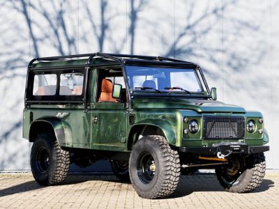 Land Rover Defender 110 V8 Miyo Nomad 3.5L V8 producing 200 bhp with injection  - 13