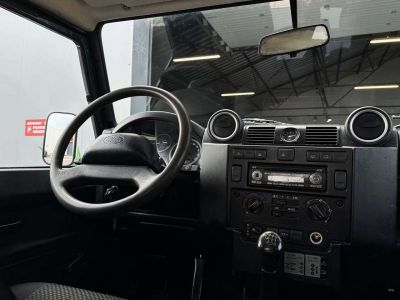 Land Rover Defender 2.4D   - 7