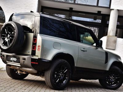 Land Rover Defender 90 3.0 D200 X-DYNAMIC S  - 8