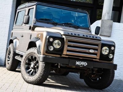 Land Rover Defender 90 LIMITED EXCLUSIVE EDITION  - 2