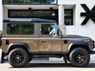 Land Rover Defender 90 LIMITED EXCLUSIVE EDITION  - 3