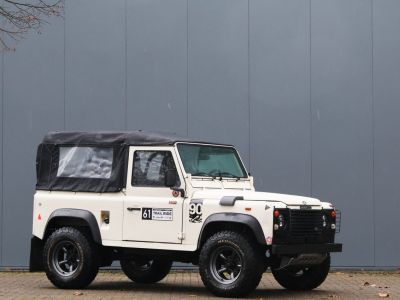 Land Rover Defender 90 V8 3.5 V8 138 bhp with injection  - 10