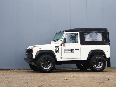 Land Rover Defender 90 V8 3.5 V8 138 bhp with injection  - 21