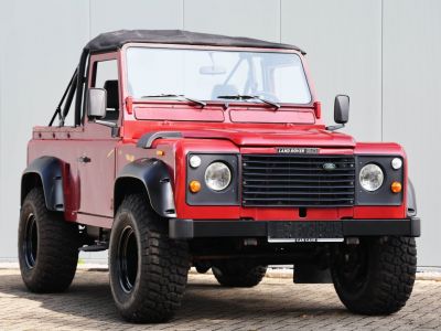 Land Rover Defender 90 V8 3.5 V8 138 bhp with original carbs  - 18