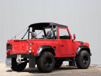 Land Rover Defender 90 V8 3.5 V8 138 bhp with original carbs  - 35