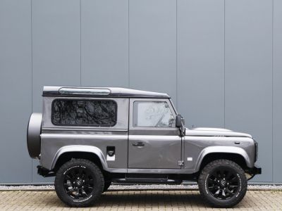 Land Rover Defender 90 V8 90 V8 3.5 V8 138 BHP  - 2