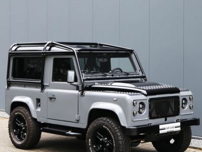 Land Rover Defender 90 V8 Urban 4.6L V8 producing 230 bhp  - 11