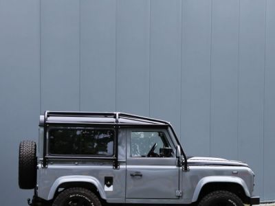 Land Rover Defender 90 V8 Urban 4.6L V8 producing 230 bhp  - 12