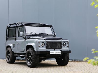 Land Rover Defender 90 V8 Urban 4.6L V8 producing 230 bhp  - 16