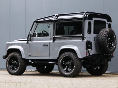 Land Rover Defender 90 V8 Urban 4.6L V8 producing 230 bhp  - 33