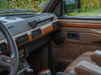 Land Rover Range Rover Classic 4 doors - Automatic  - 17