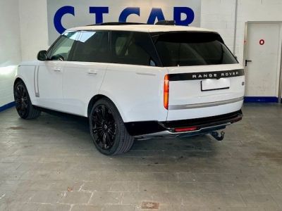 Land Rover Range Rover D350 Autobiography  Mild-Hybrid IAHKIPanoIVOLL  - 3