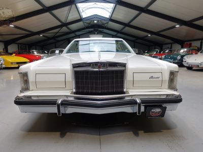 Lincoln Continental Mk V - <small></small> 19.000 € <small>TTC</small>