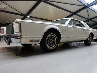 Lincoln Continental Mk V - <small></small> 19.000 € <small>TTC</small>