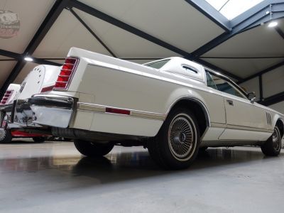 Lincoln Continental Mk V - <small></small> 19.000 € <small>TTC</small>