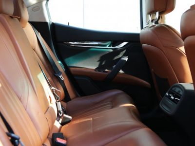 Maserati Ghibli S Q4 3.0L V6 producing 410 bhp  - 33