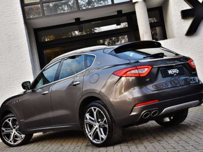 Maserati Levante 3.0 V6 Turbo GranLusso (EU6.2)  - 9