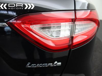 Maserati Levante S 3.0 V6 Q4 - LICHTE VRACHT LED PANODAK LUCHTVERING  - 53