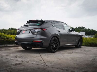 Maserati Levante S GranSport Grigio Maratea Matt Pano 360°  - 7