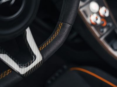 McLaren 650S Spider *Carbon Black* - <small></small> 169.900 € <small>TTC</small> - #25