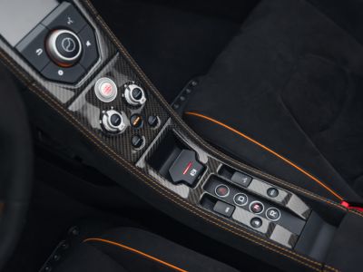 McLaren 650S Spider *Carbon Black* - <small></small> 169.900 € <small>TTC</small> - #28