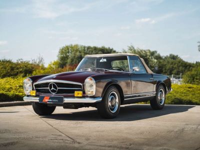 Mercedes 230 SL Pagode Purpurrot French Vehicle  - 2