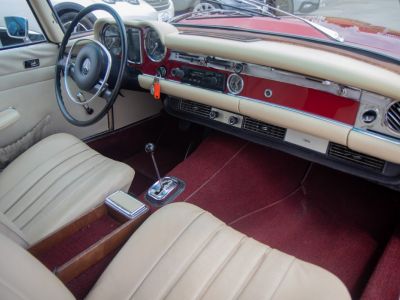 Mercedes 280 SL Pagoda Automaat - OLDTIMER - HISTORIEK - CABRIO - LEDER - RADIO  - 15