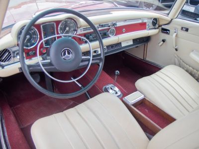 Mercedes 280 SL Pagoda Automaat - OLDTIMER - HISTORIEK - CABRIO - LEDER - RADIO  - 24