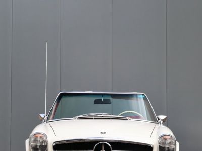 Mercedes 280 sl pagoda W113 2800 cc inline 6 cilinder 168 bhp  - 14