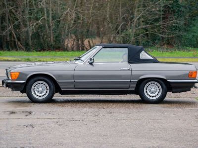 Mercedes 280 SL R107 | LOW MILEAGE FULL LEATHER MANUAL 5-SP  - 8
