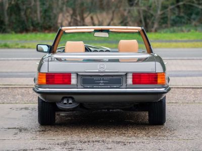 Mercedes 280 SL R107 | LOW MILEAGE FULL LEATHER MANUAL 5-SP  - 10