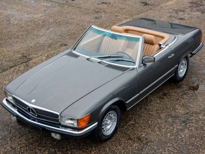 Mercedes 280 SL R107 | LOW MILEAGE FULL LEATHER MANUAL 5-SP  - 23