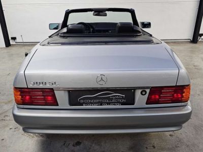 Mercedes 300 SL R 129  - 10