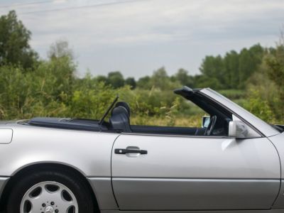 Mercedes 300 SL300  - 6