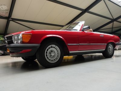 Mercedes 380 R107 380SL  - 4