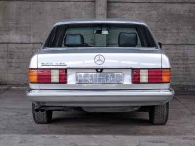 Mercedes 500 SEL  - 5