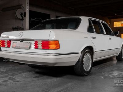 Mercedes 560  - 4