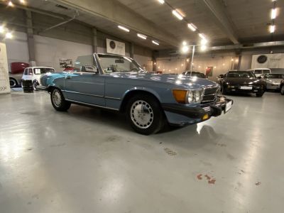 Mercedes 560 SL  - 9