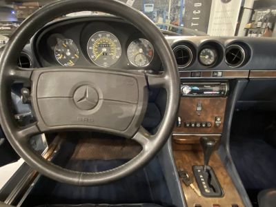 Mercedes 560 SL  - 36