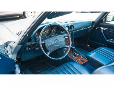 Mercedes 560 SL Auto.  - 12