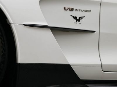 Mercedes AMG GT Black Séries 4.0L V8 producing 800 bhp  - 36