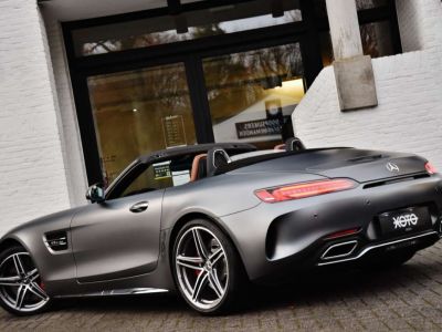 Mercedes AMG GT C 4.0 V8 BiTurbo  - 9